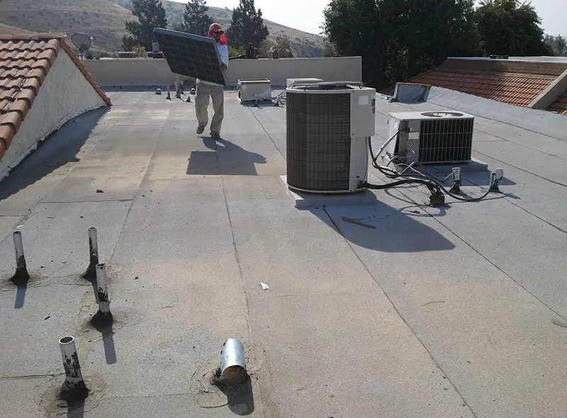 Skilled Roofing Technicians